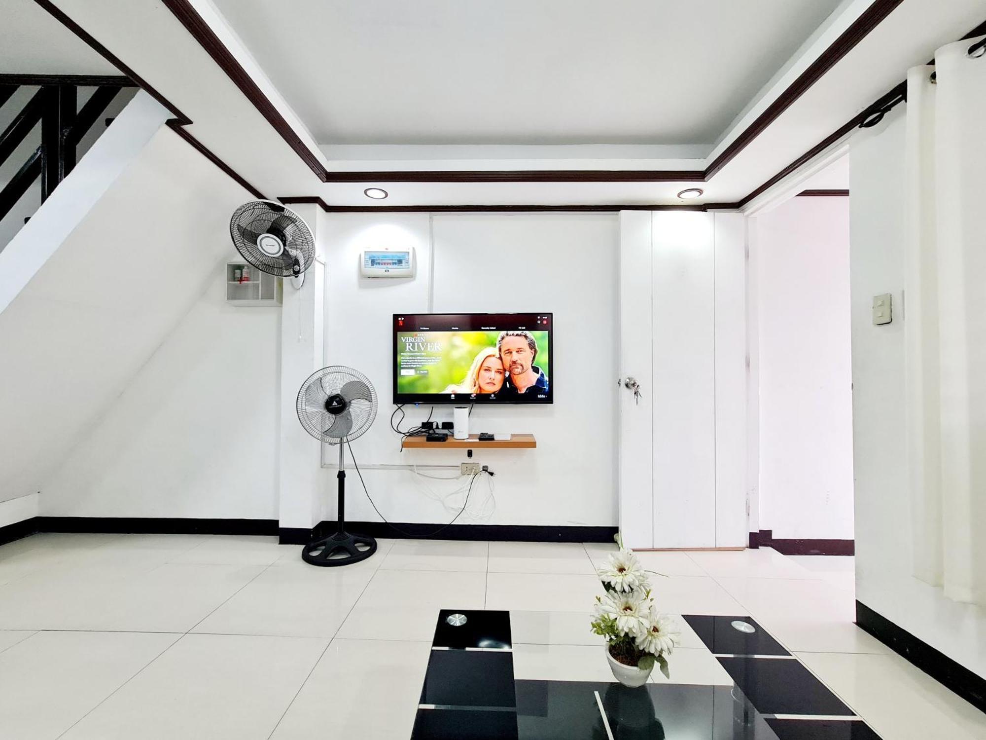 Calapan City Fully Furnished House Transient Near Xentromall L39 Dış mekan fotoğraf